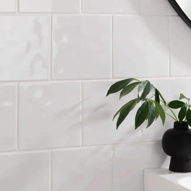 Bumpy Gloss White Wall 15x15