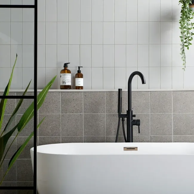 Liso Perla Grey Gloss Metro Tiles 100x200