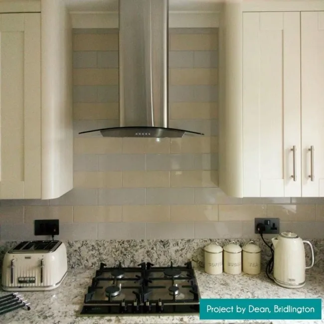 Bricks Light Grey Gloss Ceramic Metro Wall Tiles 300x100x7mm