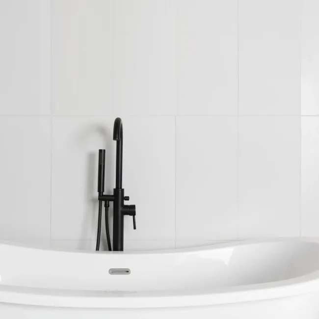 Satin White Wall 60x30