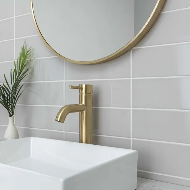 Bricks Light Grey Gloss Ceramic Metro Wall Tiles 300x100x7mm