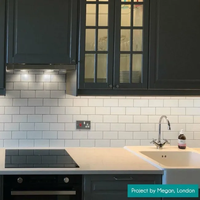 Liso Blanco White Brillo Metro Tiles 150x75