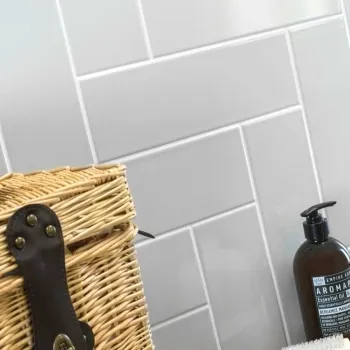 Bricks Light Grey Gloss Ceramic Metro Wall Tiles 300x100x7mm
