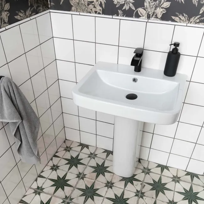 Prismatics White Gloss 200x200