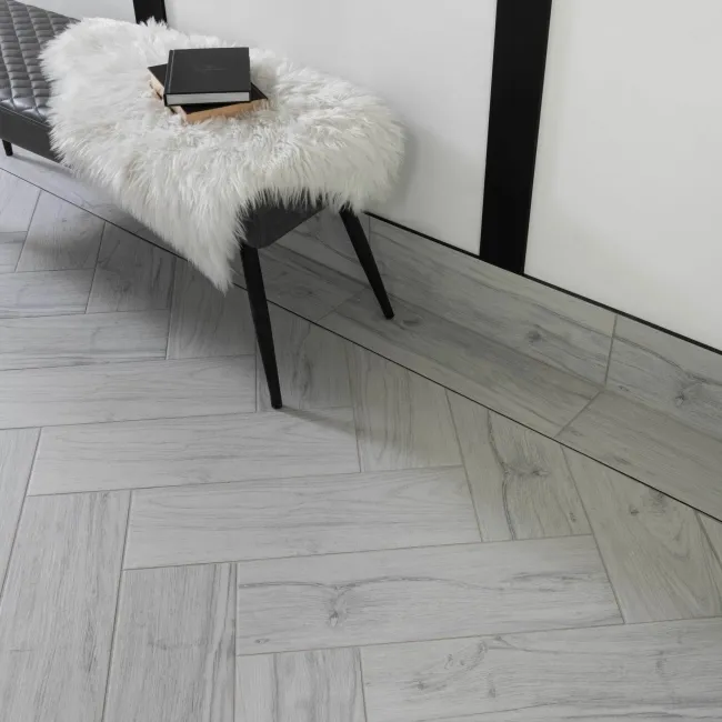Star Wood Alpine Wood White Oak Wood Effect Tile