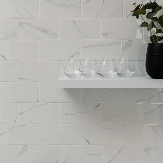 Apennine Flat Gloss Marble Effect Tile 10x20