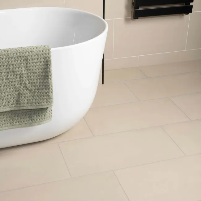 Gems Lounge Stone Effect Matt Light Grey 600x300