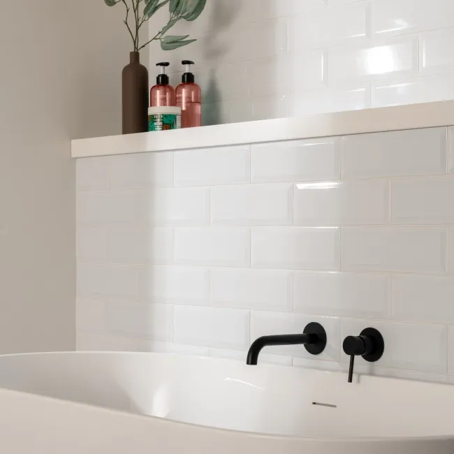 Metro White Gloss 300X100 Wall Tiles