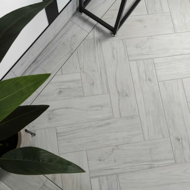Star Wood Alpine Wood White Oak Wood Effect Tile