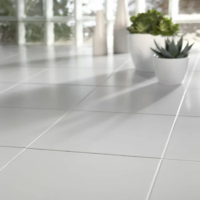 Silk White 333x333