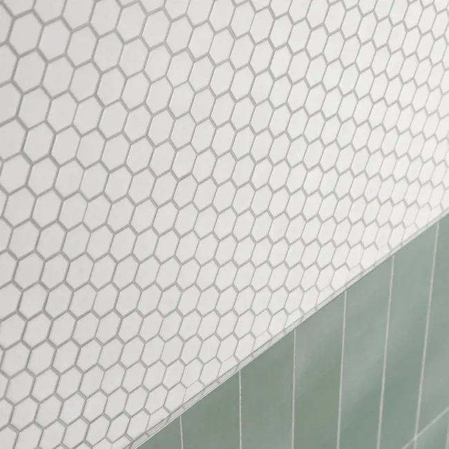 Pixel White Hexagon Matt 23x23