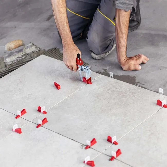 TILE LEVELLING WEDGES (100)