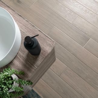 Civic Brown Wood Effect Tile 15x90