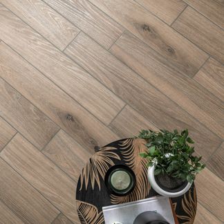 Civic Roble Wood Effect Tile 15x90